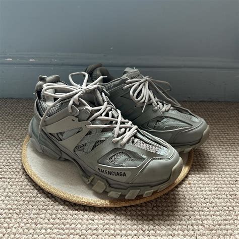 balenciaga track dupe - Balenciaga controversy.